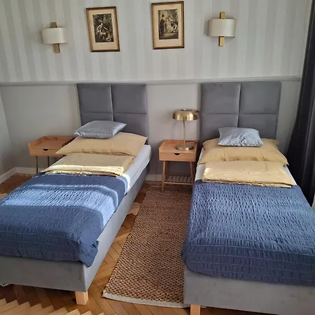 Z Widokiem Na Rynek *